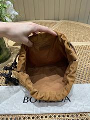 Bagsaaa Bottega Veneta Dustbag 796728 brown suede - 32cm - 4