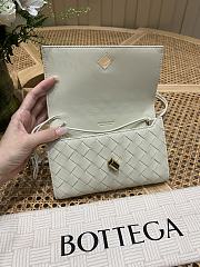 Bagsaaa Bottega Veneta Andiamo Pouch 836940 sea salt - 19cm - 3