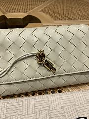 Bagsaaa Bottega Veneta Andiamo Pouch 836940 sea salt - 19cm - 2