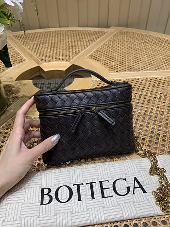 Bagsaaa Bottega Veneta Small Soft Vanity 843800 black - 19 cm