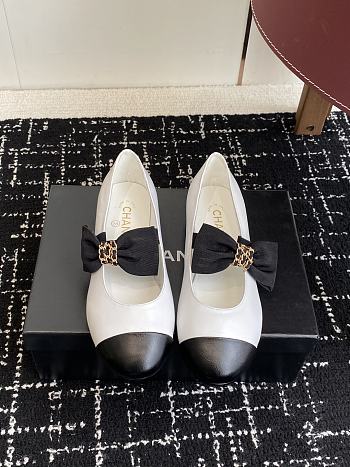 Bagsaaa Chanel Mary Janes G46811 White