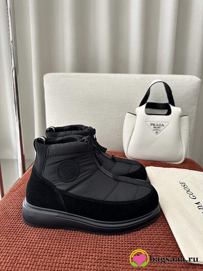 Bagsaaa Canada Goose Cypress Fold-Down Puffer Boots in black - 1