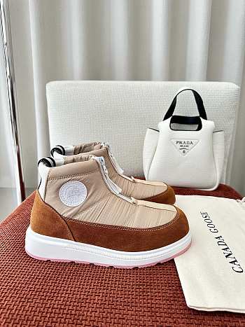 Bagsaaa Canada Goose Cypress Fold-Down Puffer Boots in beige