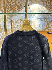 Bagsaaa Louis Vuitton zip-through cardigan with monogram pattern black - 2