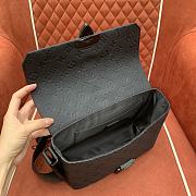 Bagsaaa LV M23741 S-Cape Messenger Taurillon Monogram black - 28cm - 3