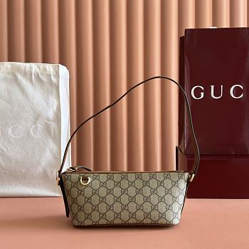 Bagsaaa Gucci GG Emblem small shoulder bag 847281 beige & brown - 27cm