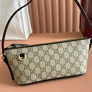 Bagsaaa Gucci GG Emblem small shoulder bag 847281 beige & black - 27cm - 4