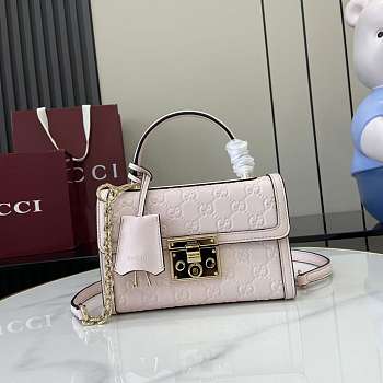 Bagsaaa Gucci Padlock small top handle bag 848884 light pink - 20cm
