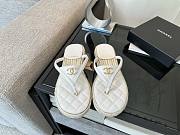 Bagsaaa Chanel Coco Beach 2025 collection thongs in white - 2