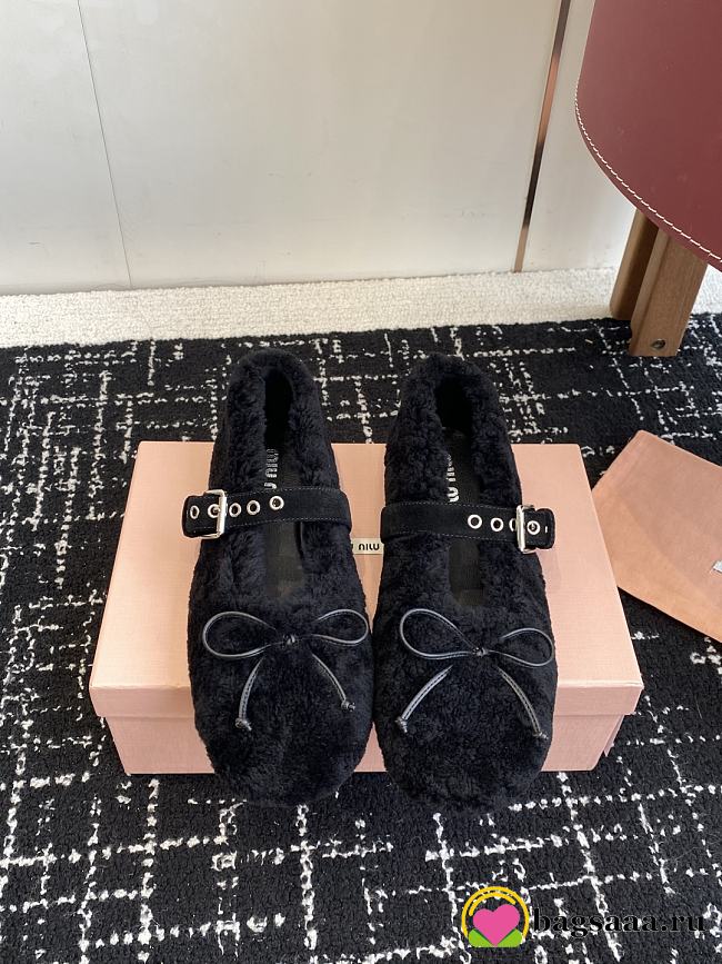 Bagsaaa Miu Miu Shearling Mary Jane Ballerina Flats black - 1
