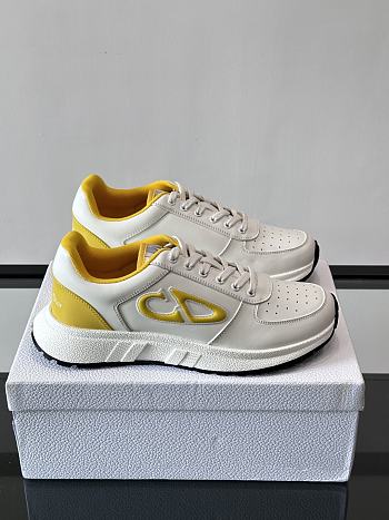 Bagsaaa Dior Run'n'Dior sneaker in white and yellow technical mesh
