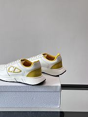 Bagsaaa Dior Run'n'Dior sneaker in white and yellow technical mesh - 2