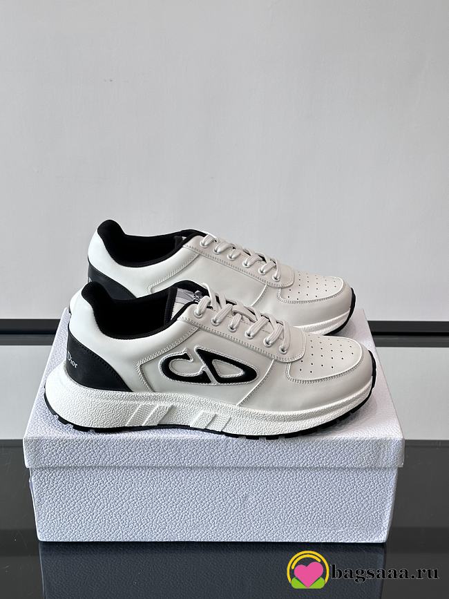 Bagsaaa Dior Run'n'Dior sneaker in white and black technical mesh - 1