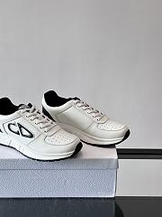 Bagsaaa Dior Run'n'Dior sneaker in white and black technical mesh - 2