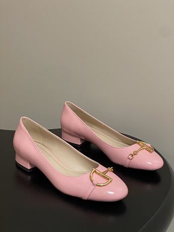 Bagsaaa Gucci Women's ballet flat with half Horsebit 849652 pink patent - 2.5cm