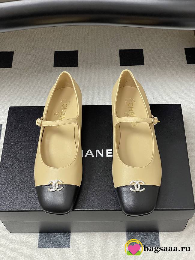 Bagsaaa Chanel black & beige Mary Jane flats with crystal-embellished CC - 1