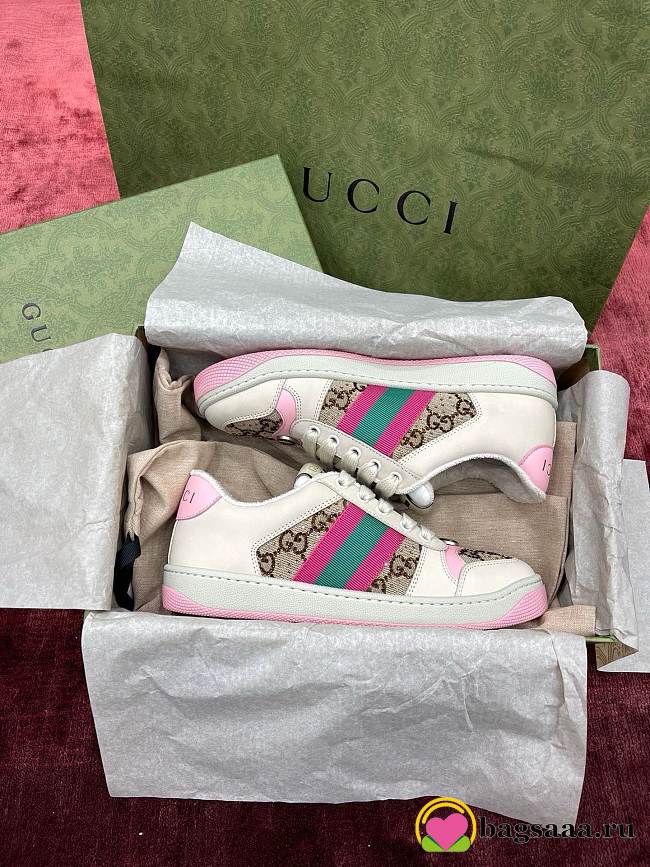 Bagsaaa Gucci Screener sneaker in beige and ebony GG canvas with pink - 1