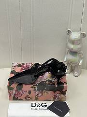 Bagsaaa Dolce & Gabbana point-toe slingback pumps black suede 6.5cm - 4