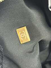 Bagsaaa Chanel hobo bag with a diamond quilting pattern black - 2