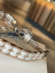 Bagsaaa Chanel watch white ceramic - 2