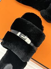 Bagsaaa Giulia sandal black shearling - 4