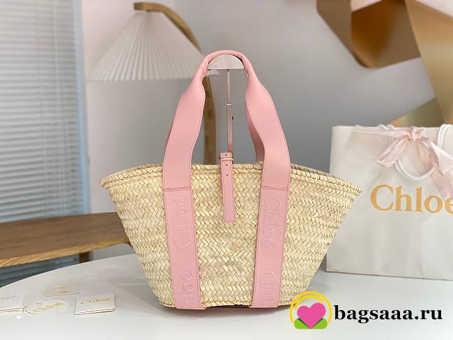 Bagsaaa Chloé Sense Medium Basket Bag in raffia with pink calf leather straps - 45cm - 1