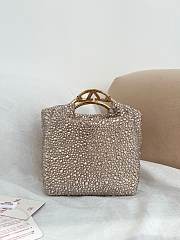 Bagsaaa Valentino Garavani Carry Secrets small bucket bag with gradient-effect rhinestone - 15cm - 1