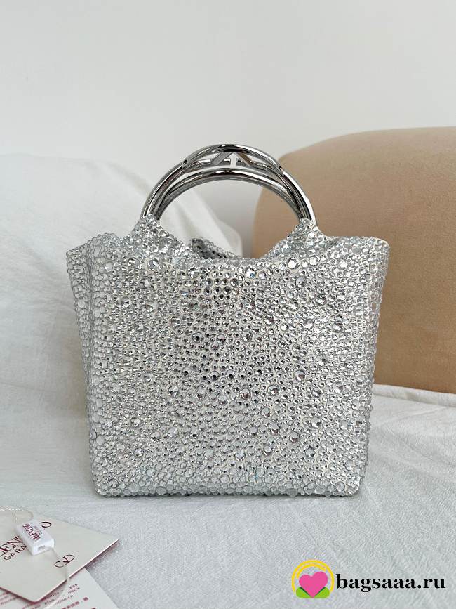 Bagsaaa Valentino Garavani Carry Secrets small bucket bag with silver rhinestone - 15cm - 1