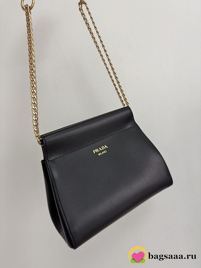 Bagsaaa Prada Enchaîné mini leather bag 1BC263 black - 22cm - 1