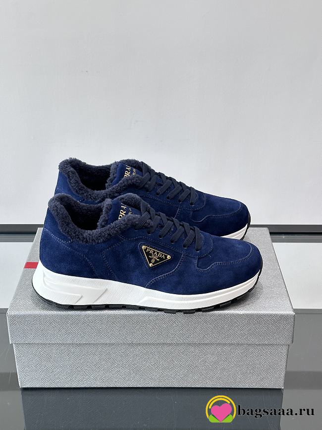 Bagsaaa Prada Prax suede sneakers with shearling trim dark blue - 1