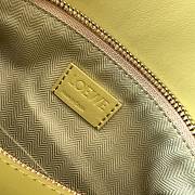 Bagsaaa Loewe Puzzle bag in lime yellow with a wide logo-print strap - 24cm - 2