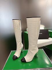 Bagsaaa Chanel crocodile embossed leather cap-toe boots white - 1