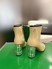 Bagsaaa Chanel ankle boots with a cap toe beige - 4