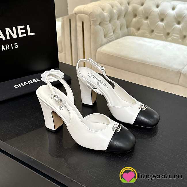 Bagsaaa Chanel slingback pumps white with black cap toe - 1