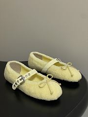 Bagsaaa Miu Miu Shearling Ballerinas light yellow - 1