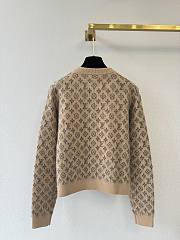 Bagsaa Louis Vuitton Brushed Monogram Cardigan beige - 3