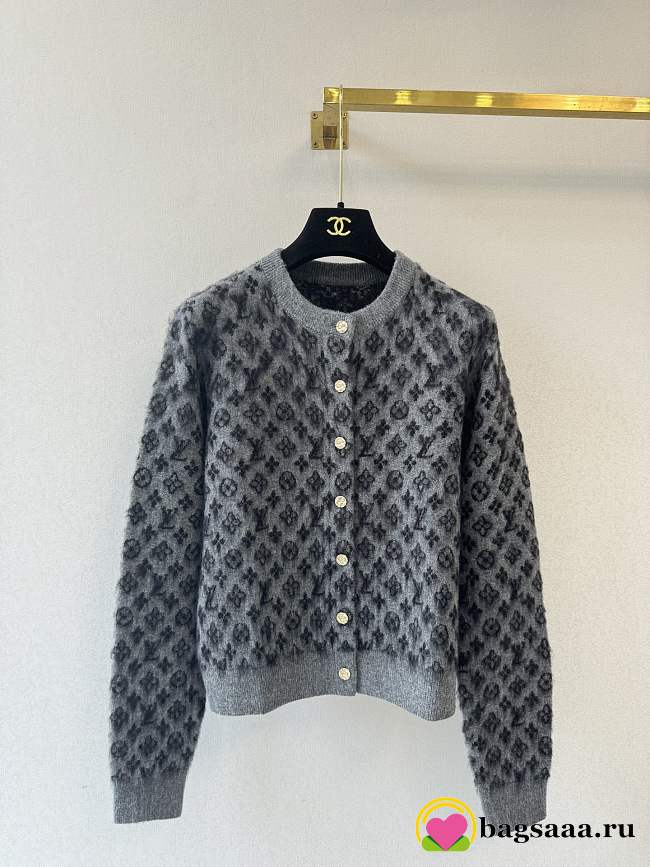 Bagsaa Louis Vuitton Brushed Monogram Cardigan gray - 1