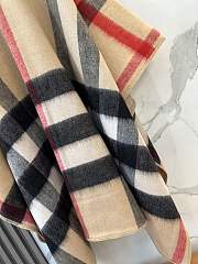 Bagsaaa Burberry Check Wool Cashmere Cape beige - 140*140cm - 3