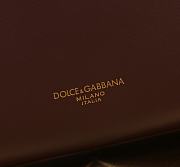 Bagsaaa Dolce & Gabbana Marlene crossbody bag in dark brown - 18cm - 4