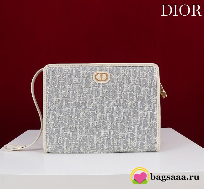 Bagsaaa Dior 30 Montaigne Dea Pouch in gray Dior Oblique jacquard - 30cm - 1
