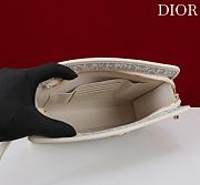 Bagsaaa Dior 30 Montaigne Dea Pouch in gray Dior Oblique jacquard - 30cm - 4