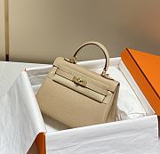 Bagsaaa Hermès Mini Kelly bag light beige - 20cm - 1