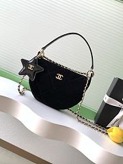 Bagsaaa Chanel Clutch With Chain AP4791 Black Velvet - 22cm - 1