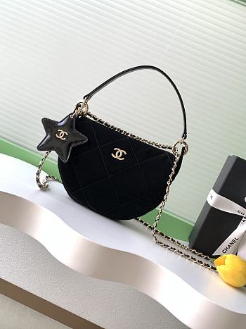 Bagsaaa Chanel Clutch With Chain AP4791 Black Velvet - 22cm