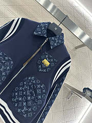 Bagsaaa Louis Vuitton jacket with monogram pattern and white stripes - 3