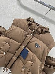 Bagsaaa Prada women's puffer jacket in brown - 3