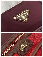 Bagsaaa Prada Re-Edition 1978 medium Re-Nylon and Saffiano leather tote bag 1BG555 dark red - 35cm - 2