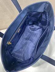Bagsaaa Prada Re-Edition 1978 medium Re-Nylon and Saffiano leather tote bag 1BG555 navy blue - 35cm - 4