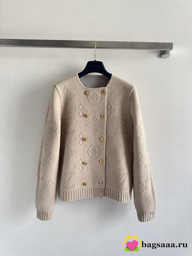 Bagsaaa Louis Vuitton Double-Breasted Mahina Knit Cardigan beige - 1