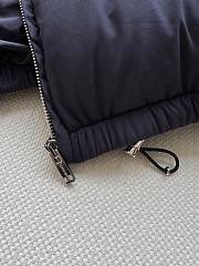 Bagsaaa Miu Miu down jacket with high collar and a cropped length navy blue - 3